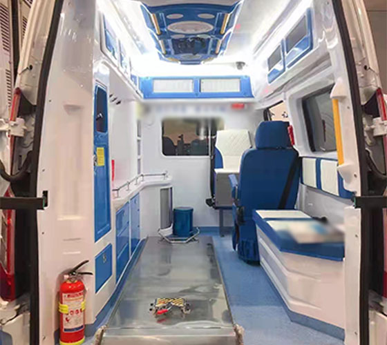 珲春市车辆内部展示